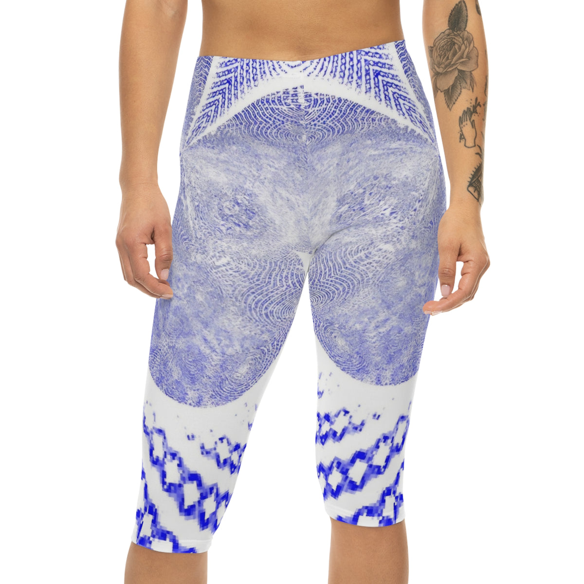 Women’s Capri Leggings (AOP)